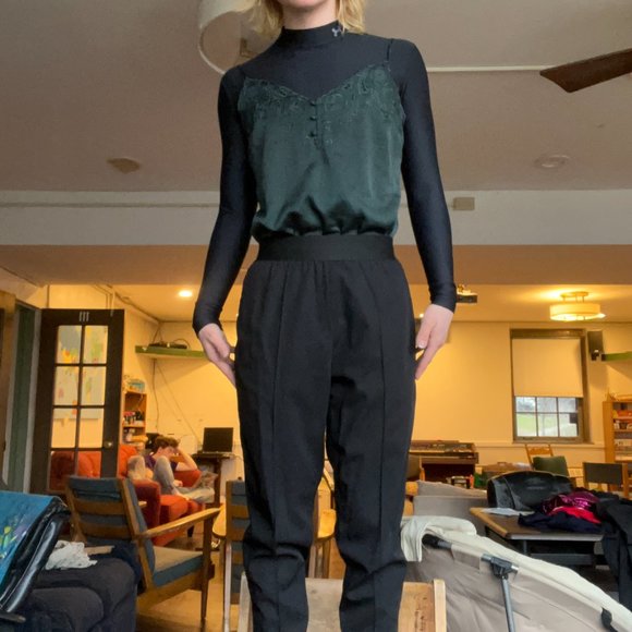 Everlane Women’s Size 4 Black Wool Pull On Tapered Leg Dress Pants - Picture 4 of 5